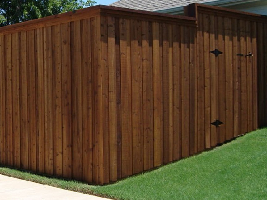 Fence Staining 8 foot board on board fence Lewisville, TX